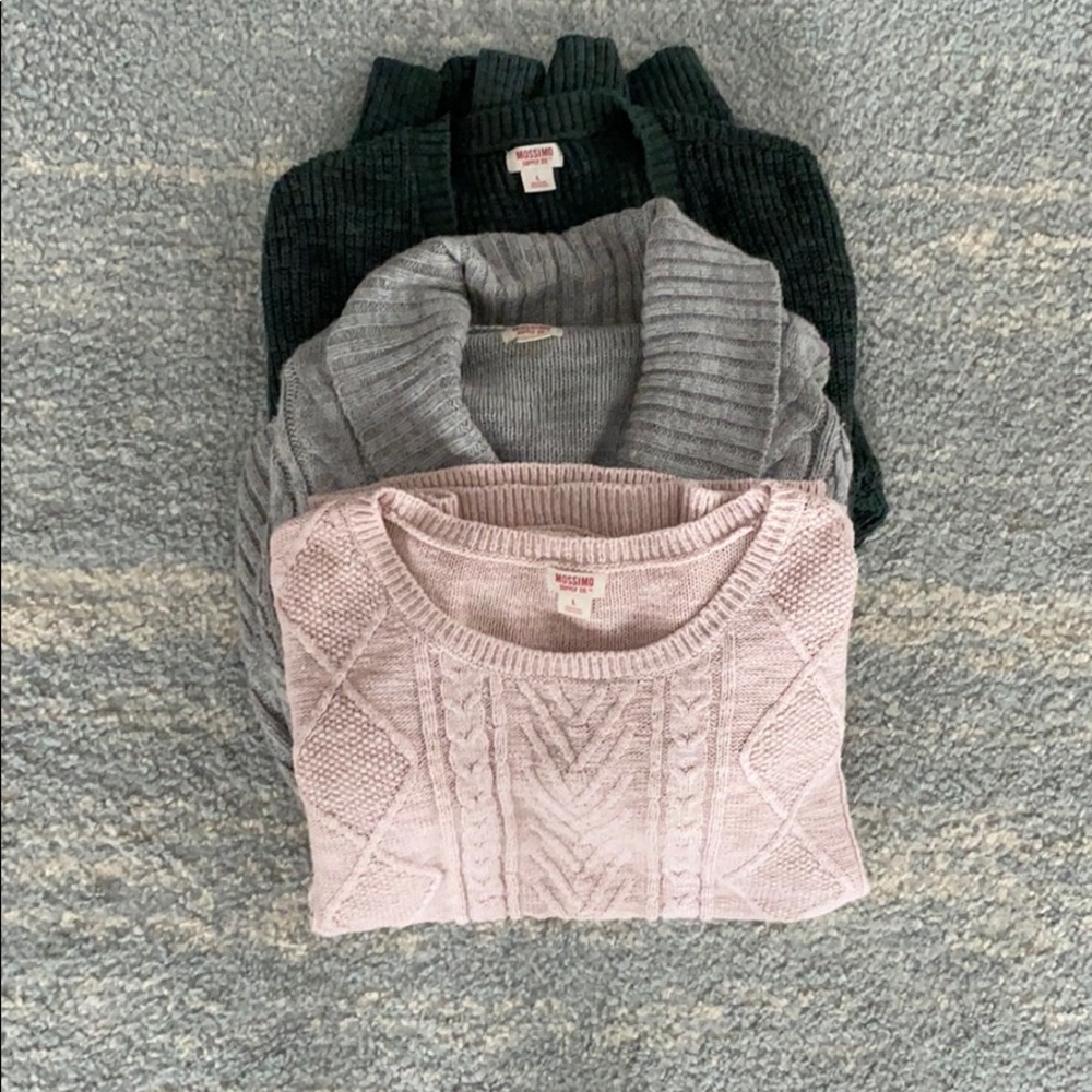 Bundle 3 fall sweaters 🍂